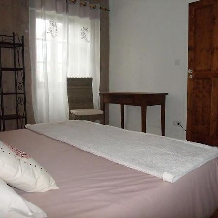 Le Domaine Du Grand Cellier Gites Appartement En Savoie Tournon Exterior photo