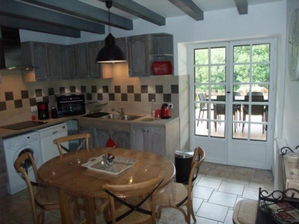 Le Domaine Du Grand Cellier Gites Appartement En Savoie Tournon Exterior photo